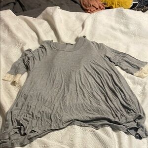 Cha Cha Vente Gray Oversized 3/4 Sleeve T-Shirt